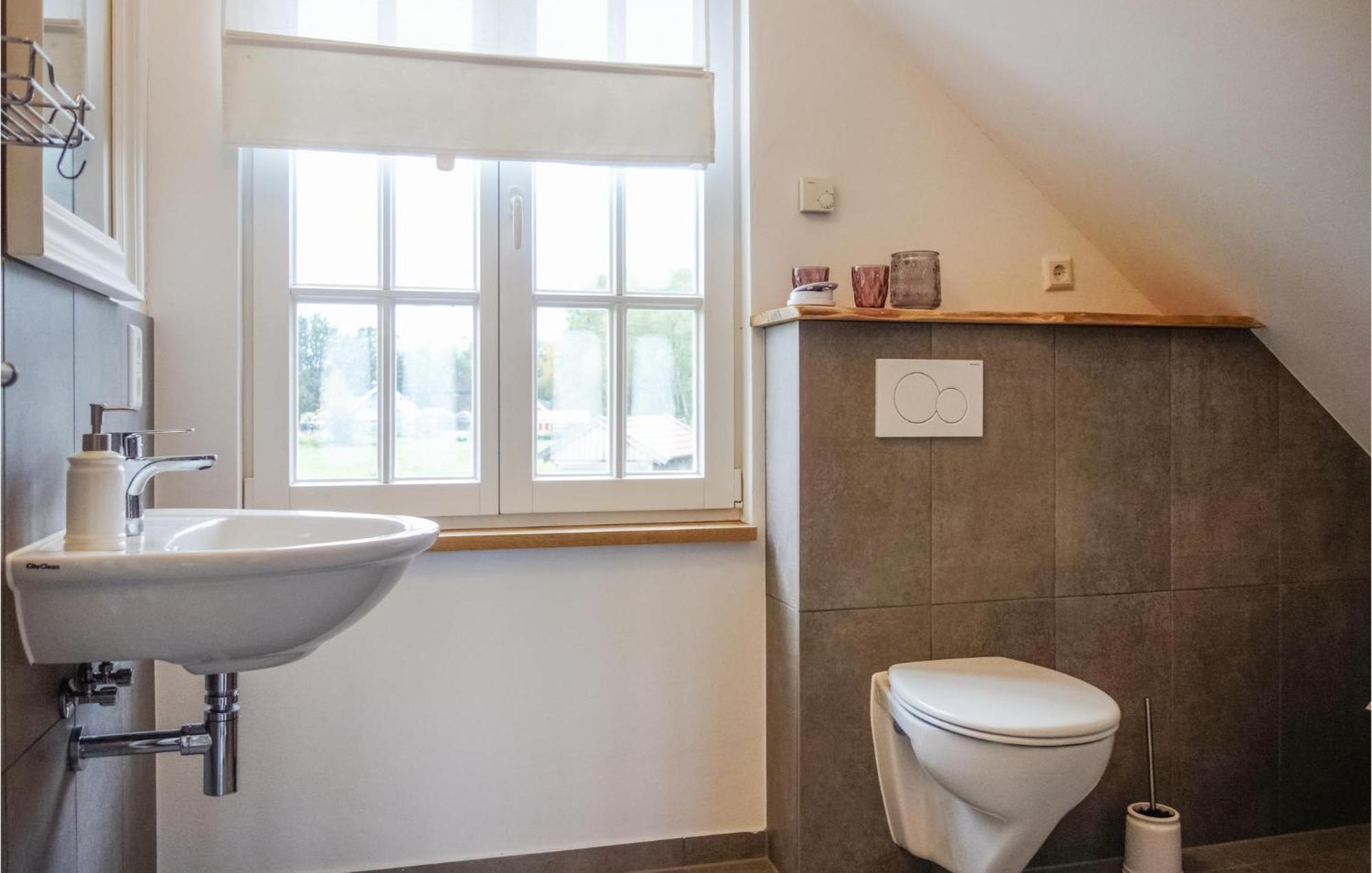 Awesome Home In Warendorf With Wifi Extérieur photo