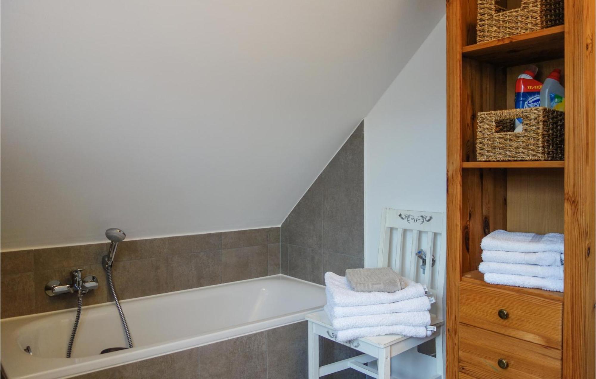 Awesome Home In Warendorf With Wifi Extérieur photo